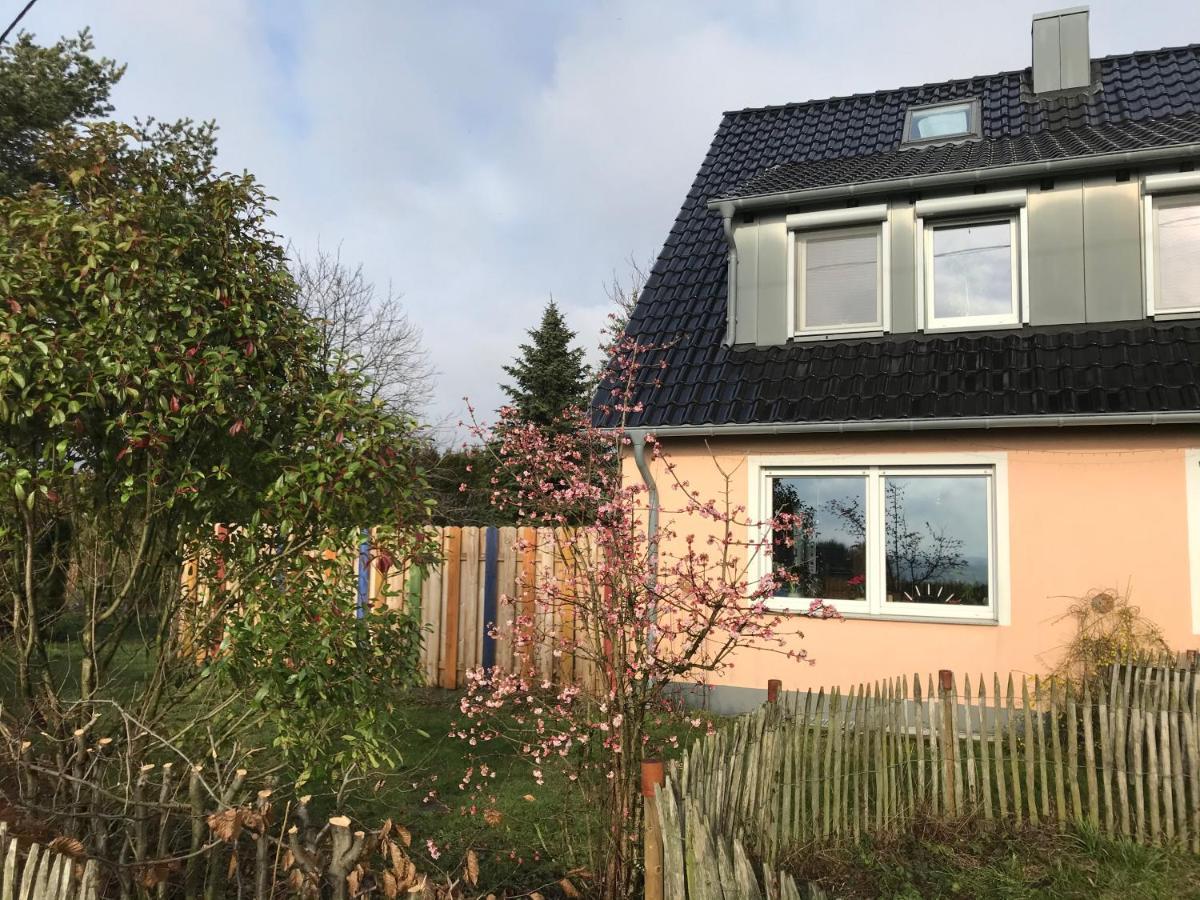 Apartamento Kleine Auszeit Mit Aussicht Velbert Toenisheide Exterior foto